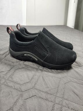 Merrell Jungle Moc slip-on shoes black suede upper, textured rubber sole